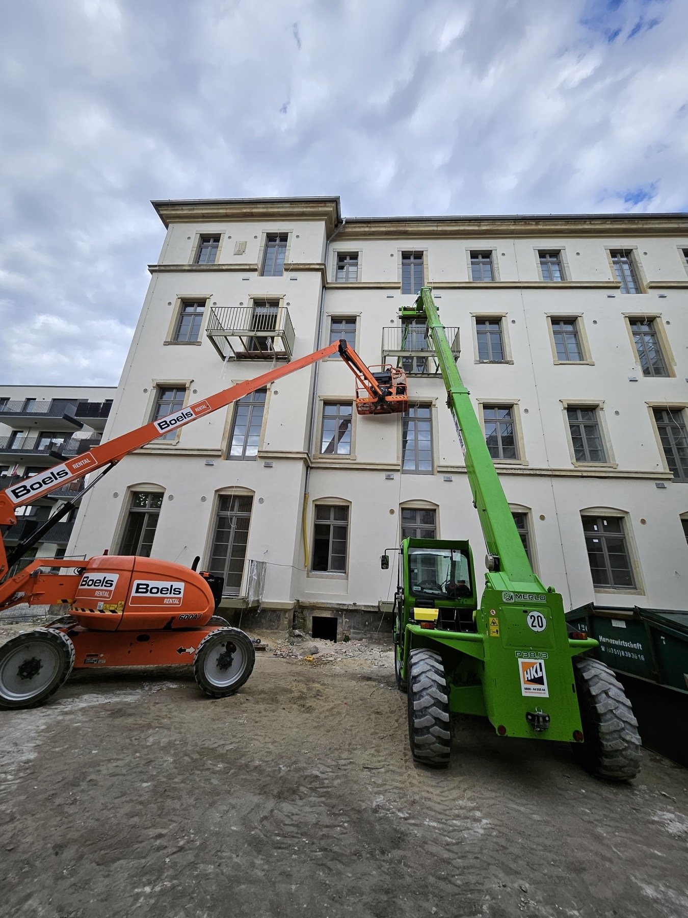Sorgfältige Ausführung der Balkonbauteile